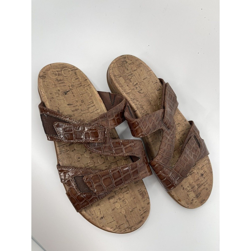 Orthaheel‎ Holly Woman's Brown Patent Embossed Sandal Size 10